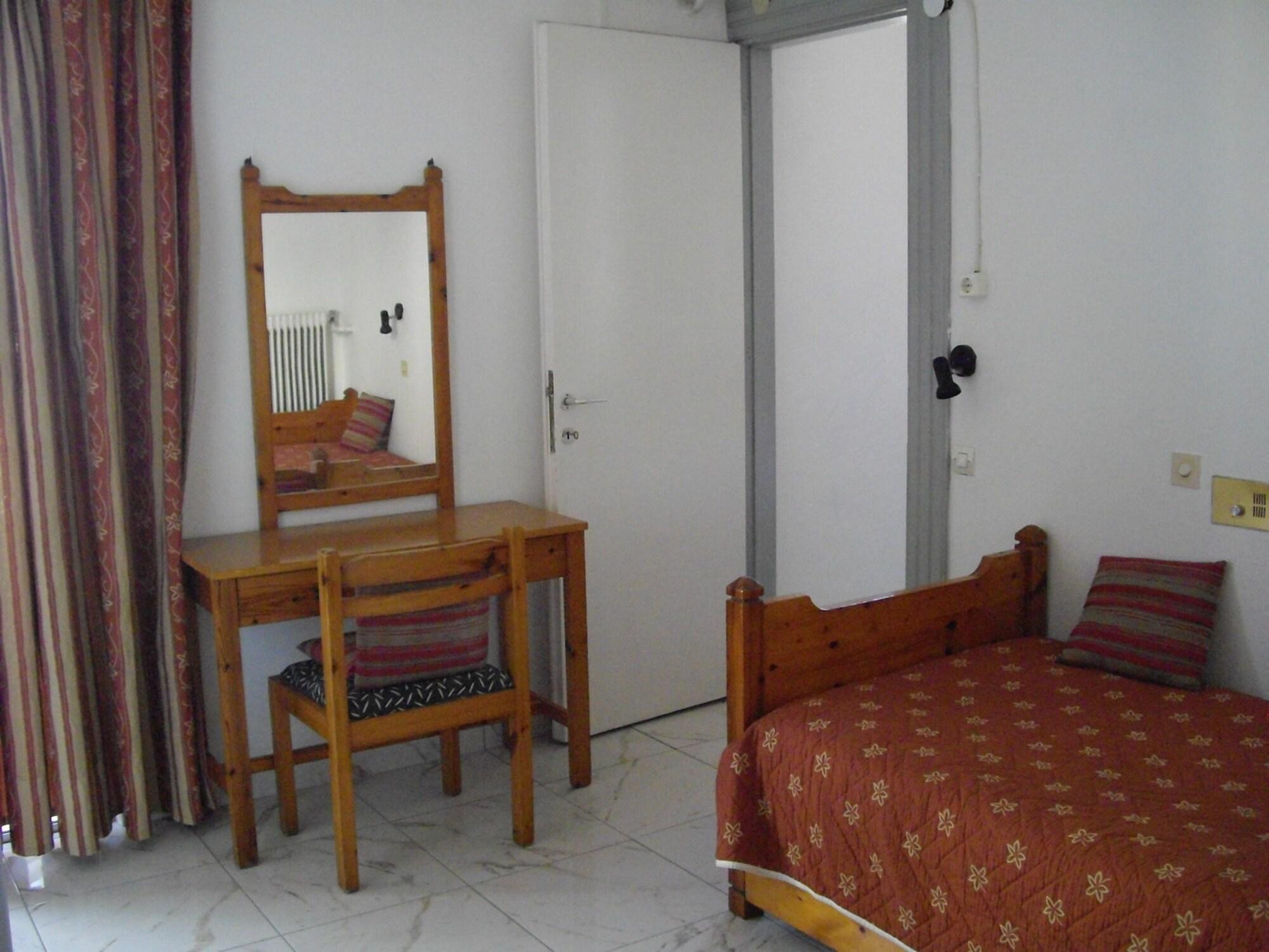 Bristol Apartments Кос Екстериор снимка